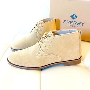 NEW SPERRY Desert Suede Booties